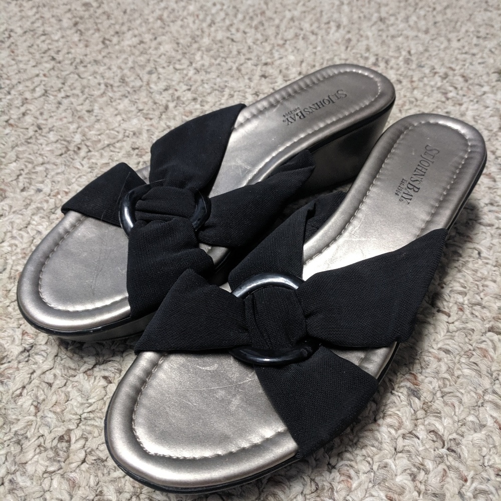 Size 8.5W Black Wedges St John's Bay